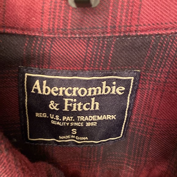 Abercrombie & Fitch half zip pullover - Picture 2 of 4